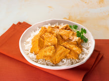 Load image into Gallery viewer, Chicken Cashew Curry - Family Size
